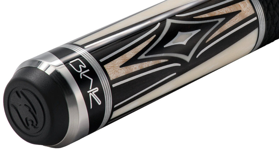 Predator Blak5 4 Pool Cue with Case, Joint Protectors, Choice of Shaft