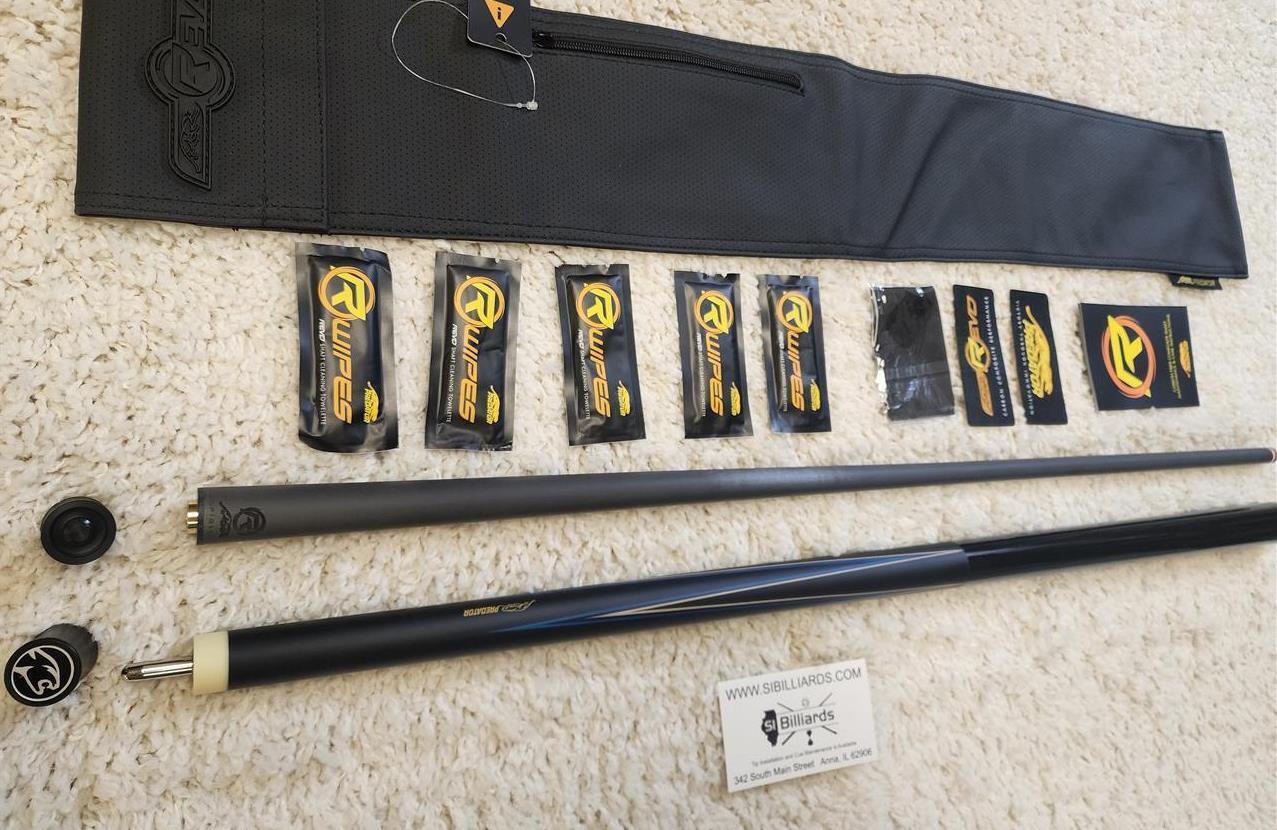 Predator 4 Point Sneaky Pete Black/Blue Points No Wrap Cue With Revo 12.9 New!!!