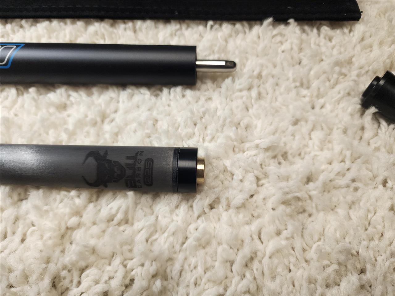 Predator Sport 2 Amp Sport Wrap Uniloc Pool Cue with Bull Carbon 12.25 mm Shaft
