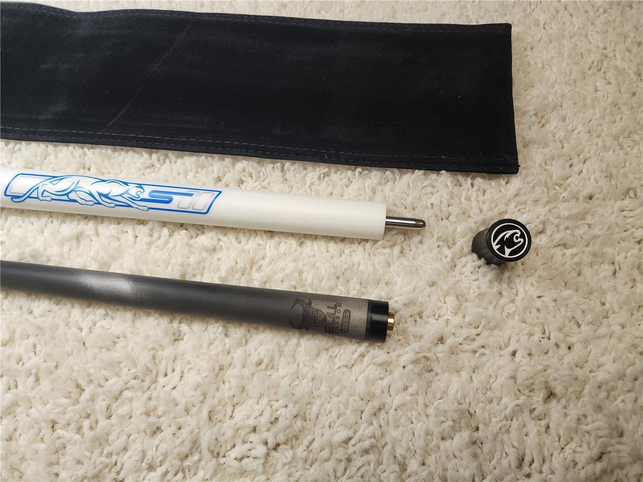 Predator Sport 2 Volt No Wrap Pool Cue Uniloc Bull Carbon 11.75 Shaft New!!