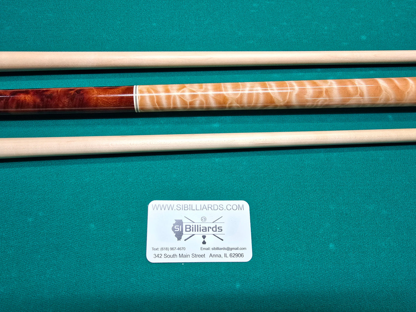 Don Hale Custom Cue Camphor Burl with Quilted Maple Two Shafts! Radial Joint!