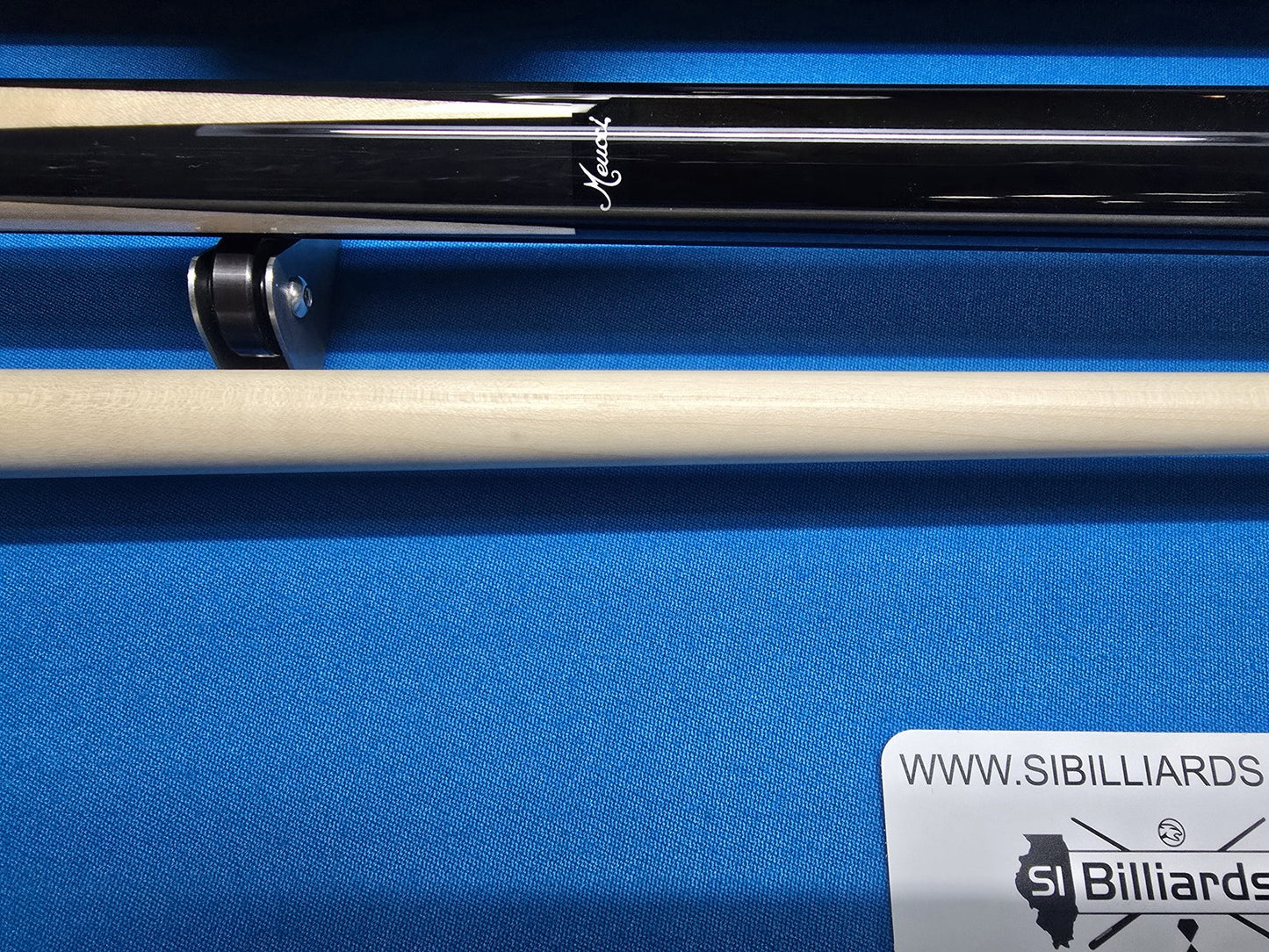Meucci Sneaky Pete Cue - Black - 12.5mm Pro Shaft - Free 1X1 Hard Case!