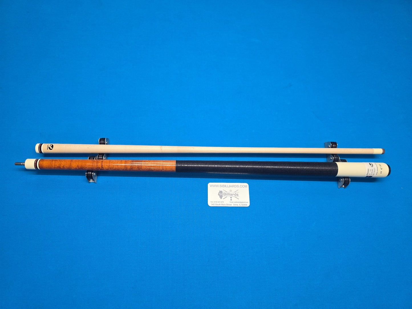 FEBRUARY SS-0226B Smart Shops Pool Cue!  Premium Birdseye Maple 5/50