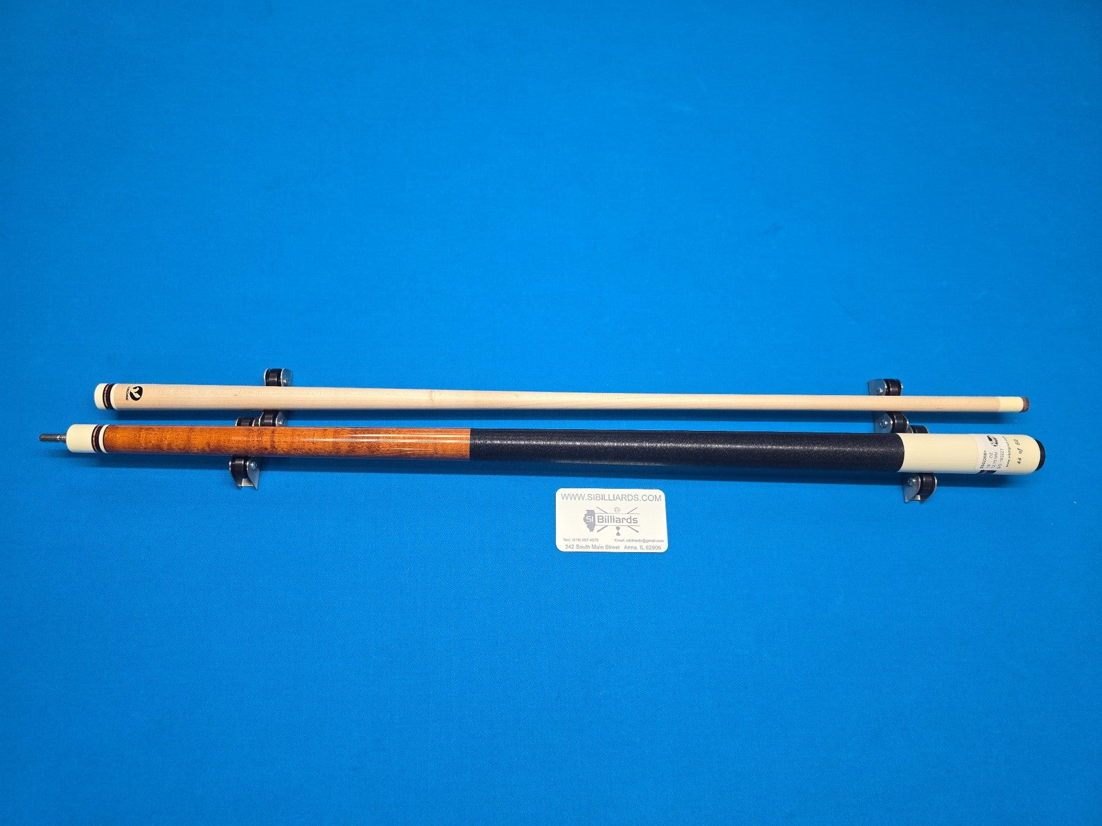 FEBRUARY SS-0226B Smart Shops Pool Cue!  Premium Birdseye Maple 5/50