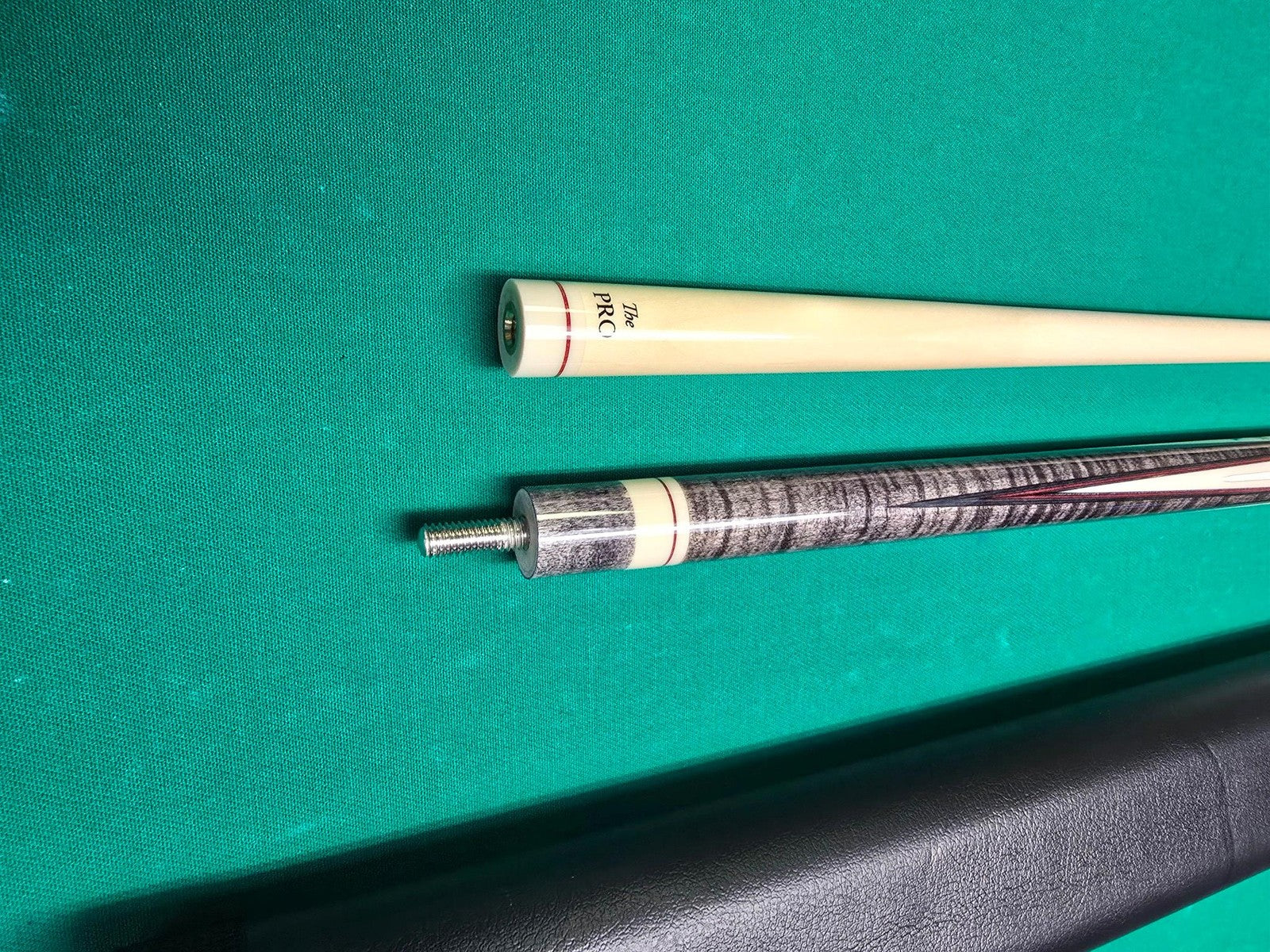 Meucci HOF-7 Pool Cue – 12.5mm Pro Shaft | Medieval Style | FREE 1x1 Hard Case