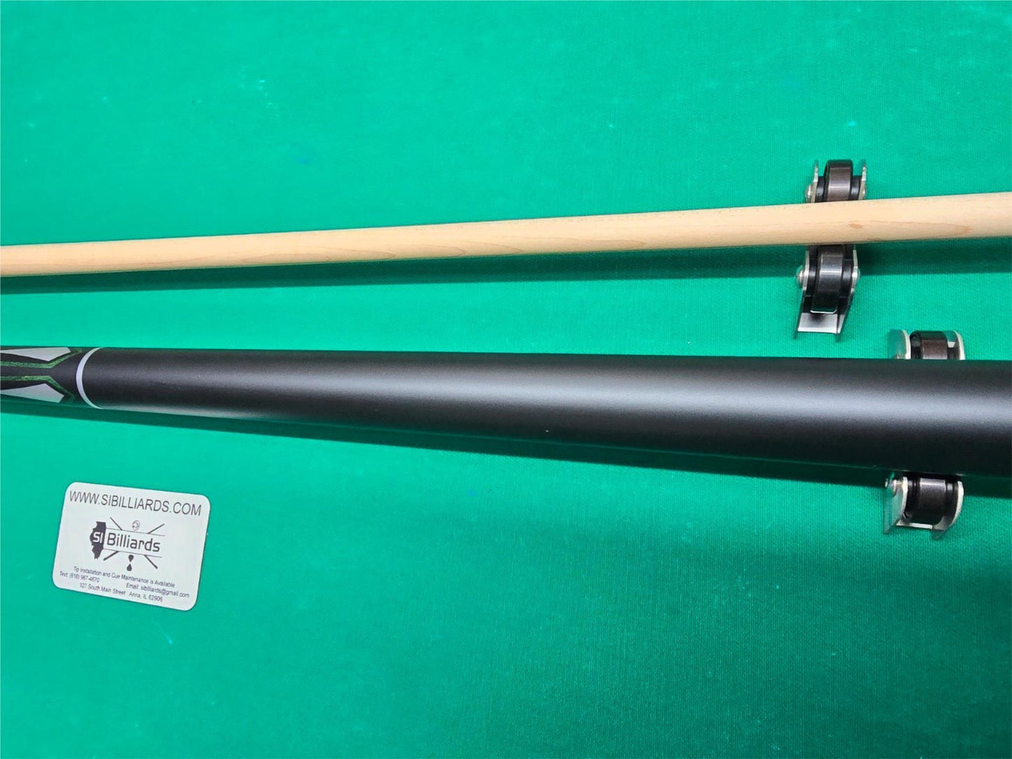 KODA KD47GN Pool Cue – Matte Black Green/Silver Graphics 3/8x10 Maple Shaft 20oz