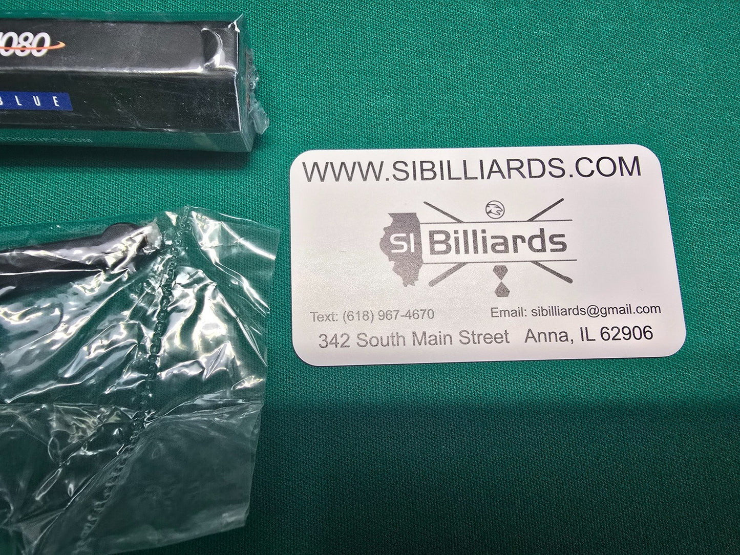 Predator 1080 Billiards Chalk - 5 Piece Pack - Blue Octagon - Chalker Included