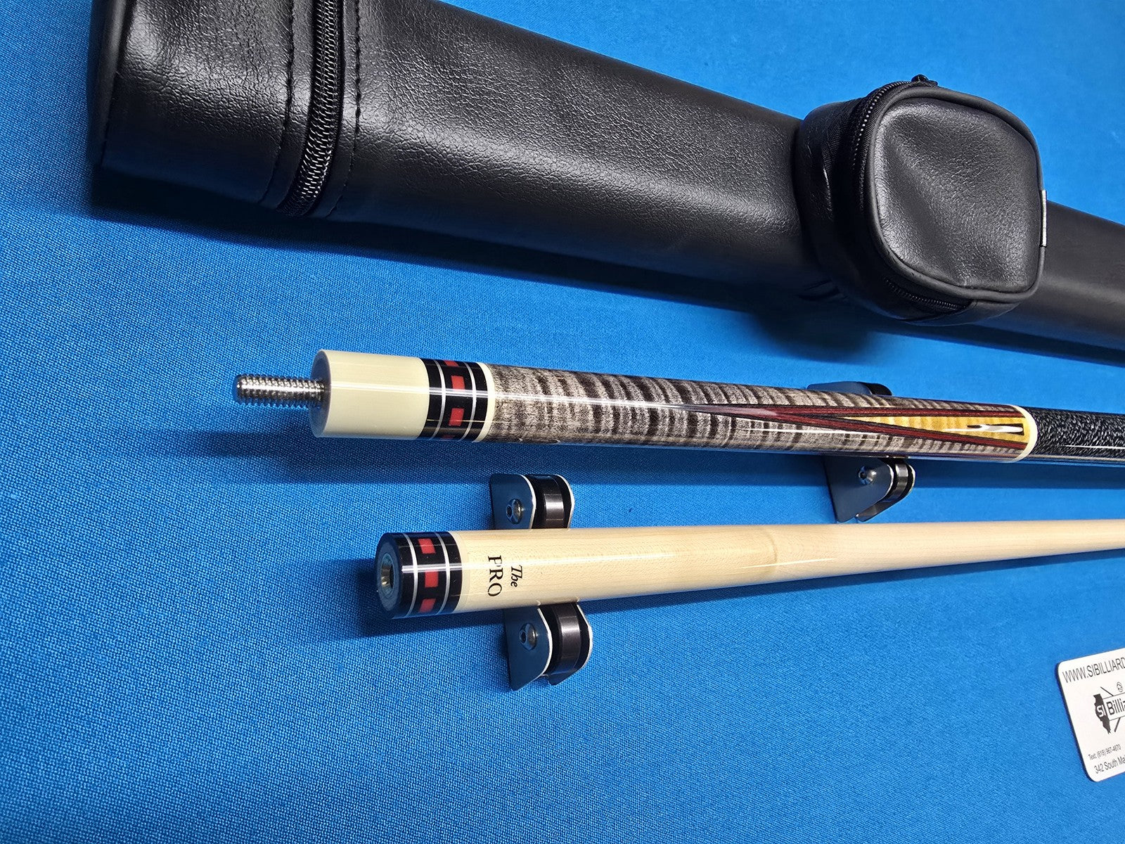Meucci Mike Massey 3 Pool Cue with Case, Birdseye Maple & Low Deflection