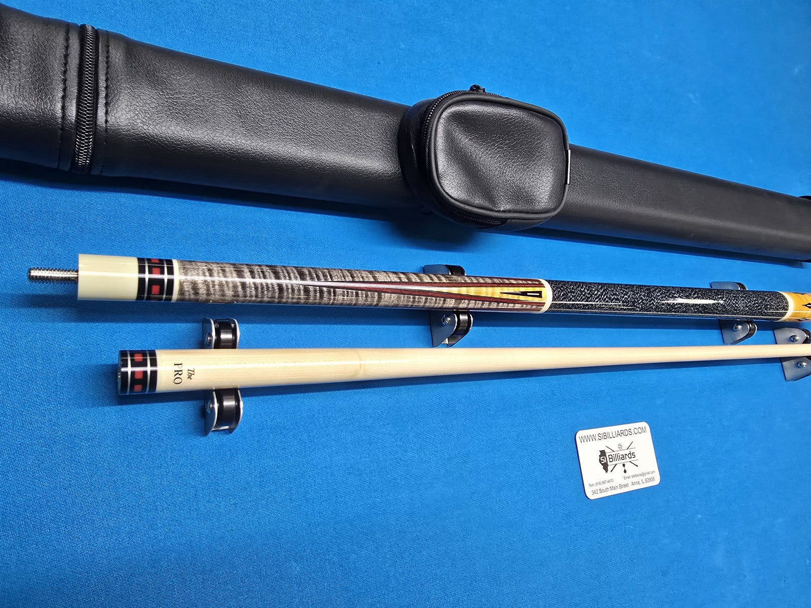 Meucci Mike Massey 3 Pool Cue with Case, Birdseye Maple & Low Deflection