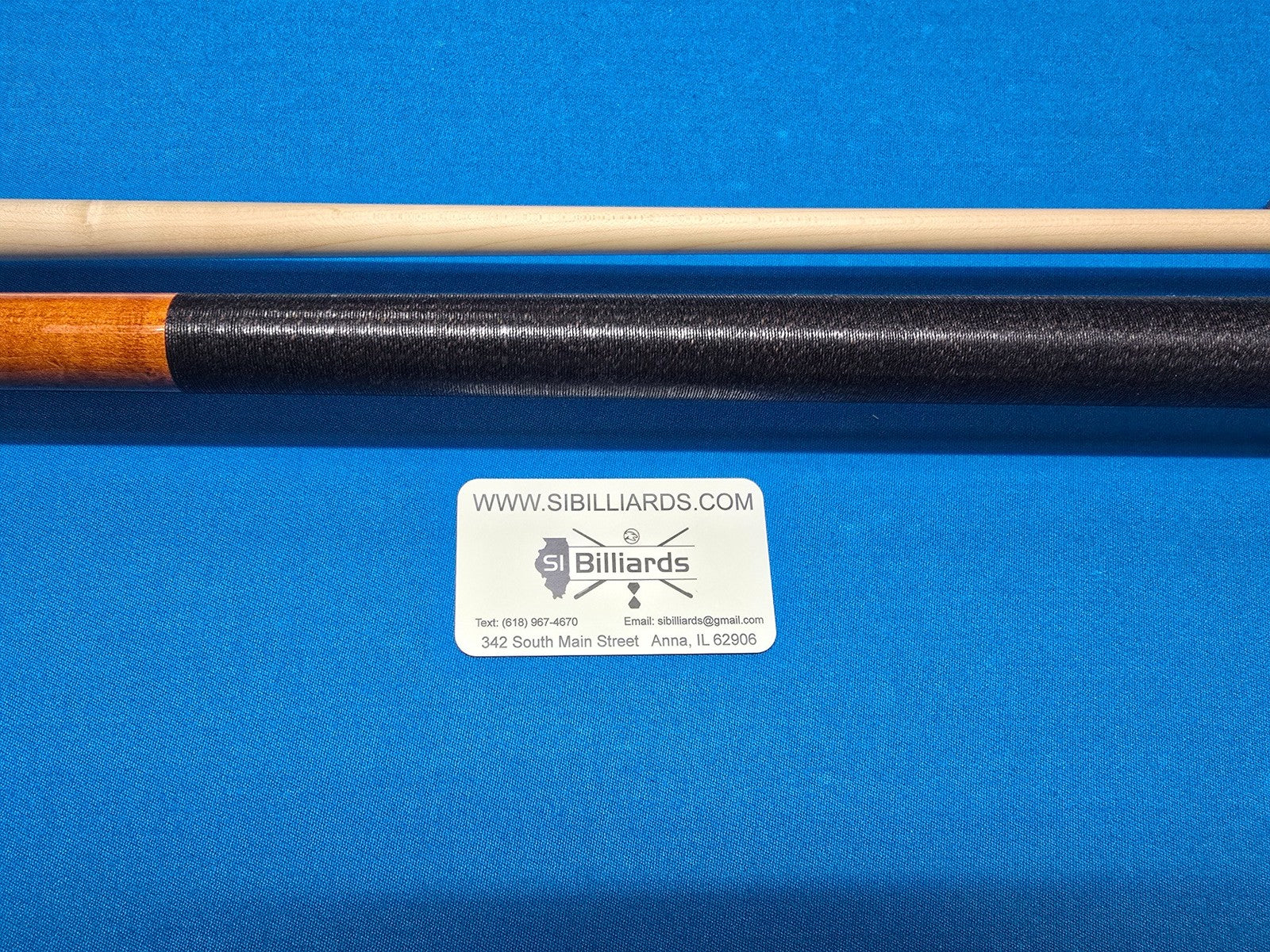 FEBRUARY SS-0226B Smart Shops Pool Cue!  Premium Birdseye Maple 5/50