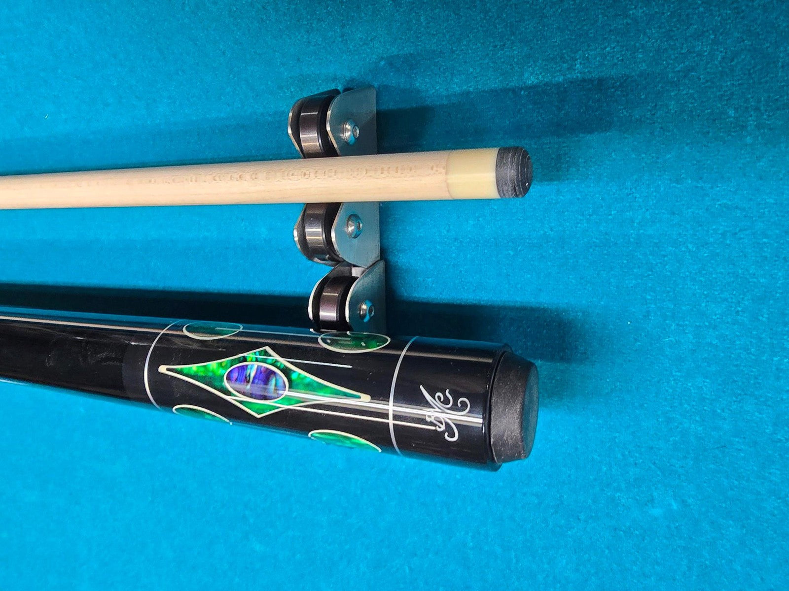 Meucci ANW‑3 All Natural Wood 3 Pool Cue, Pro Shaft, Bocote Handle - Free Case!