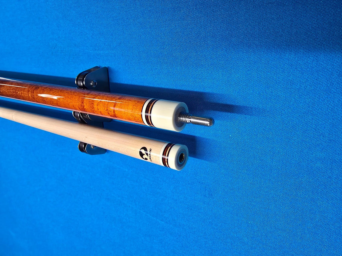 FEBRUARY SS-0226B Smart Shops Pool Cue!  Premium Birdseye Maple 5/50