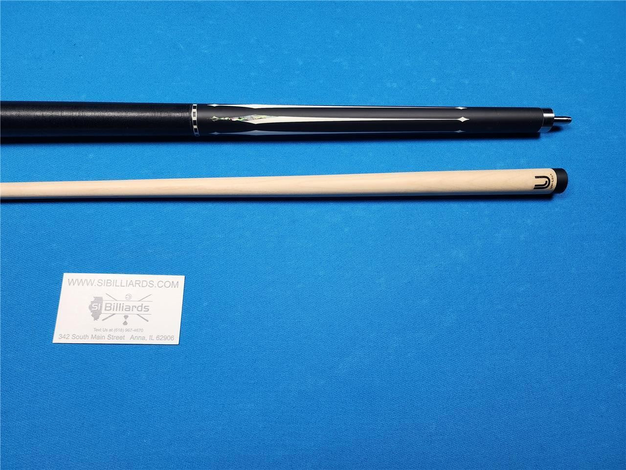 LUCASI LUX 59 CUSTOM CUE UNILOC LTD 11.75mm SHAFT! with Kamui Soft Tip