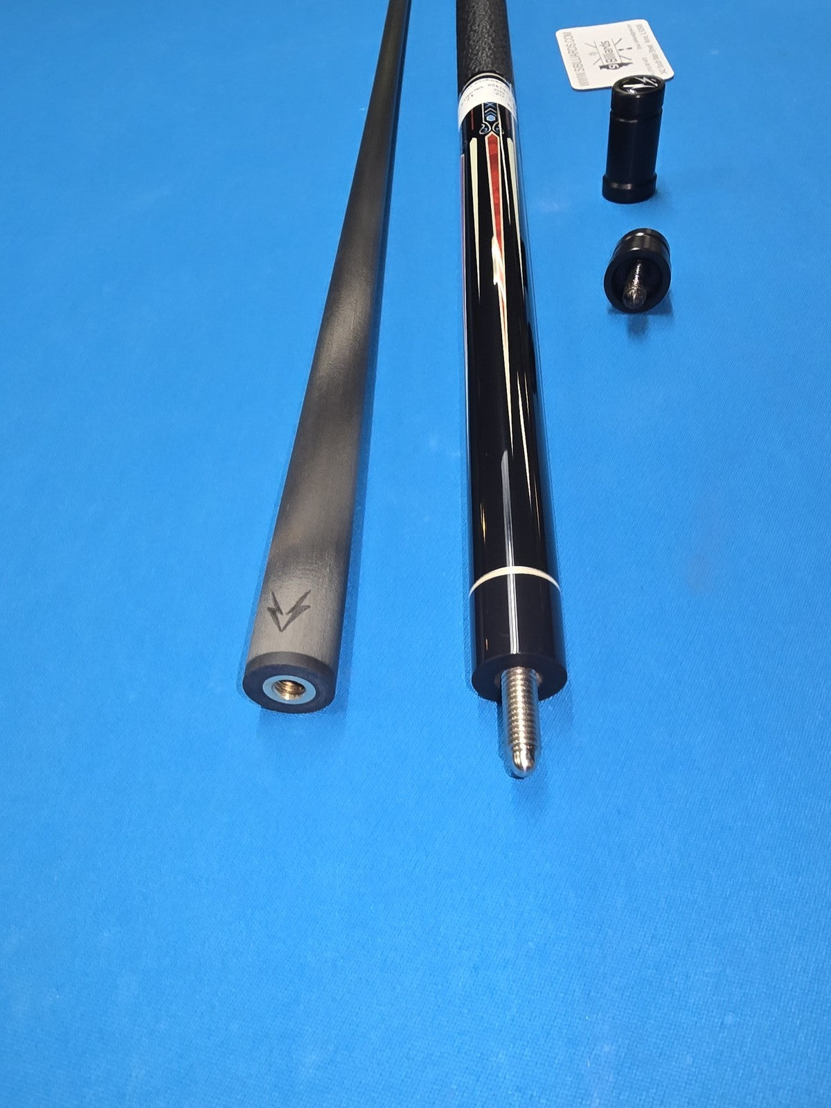Valhalla VC04 Pool Cue with 12.5mm Carbon Fiber Shaft, 19oz Cue