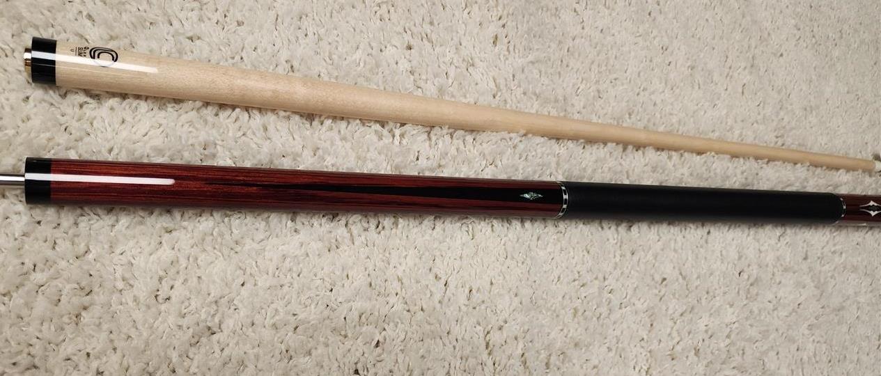 Lucasi LUX 62 Custom Cue Uniloc 11.75MM LTD New, Fast Shipping!